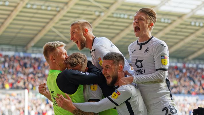 DERBY DAY DELIGHT FOR SWANS