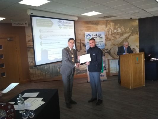 E.G. LEWIS GROUP RECEIVE GIVE 75 RECOGNITION